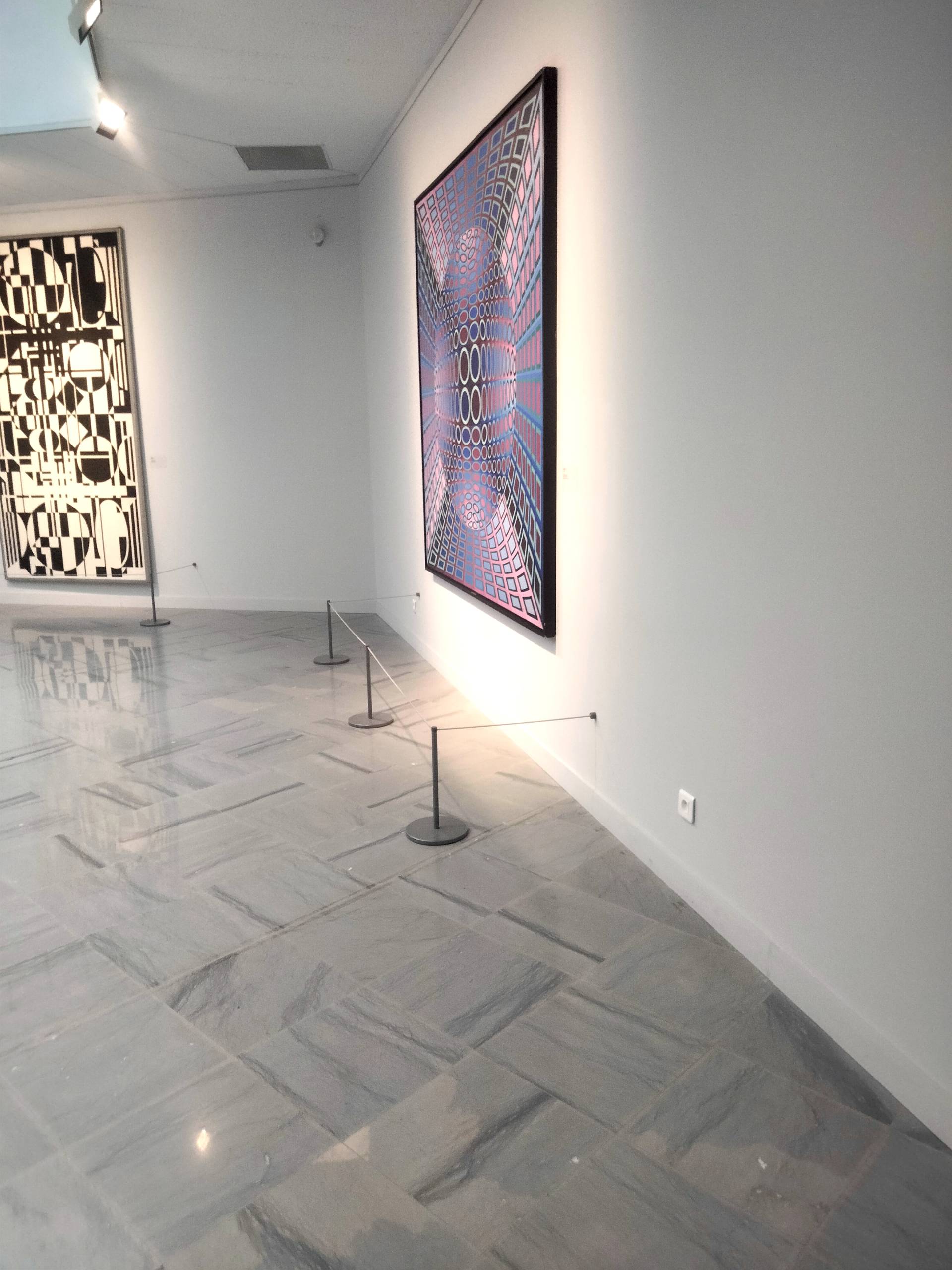 Salle d&rsquo;exposition – Fondation Vasarely – Aix en Provence